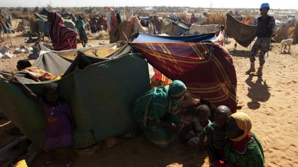 Armut, Gewalt und Verzweiflung auch in den UNO Flüchtlingscamps - hier in Norddarfur.