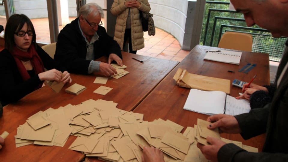 Ein Wahllokal in La Bastide Clairence.