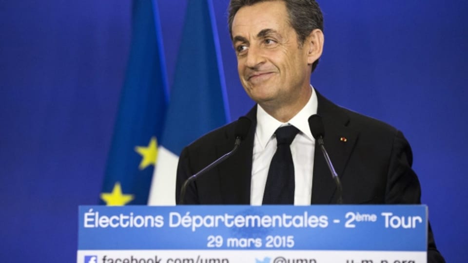 Sarkozys UMP gewinnt die zweite Runde der Departementswahlen in Frankreich.