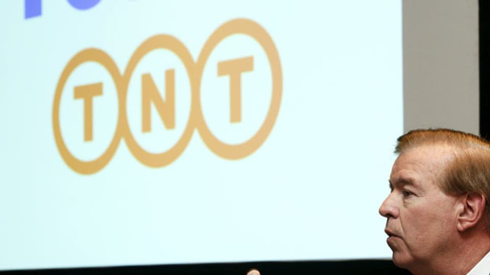 David Bronczek, CEO von  FedEx Express, gibt die Übernahme von TNT bekannt am 7. April 2015 in Amsterdam.