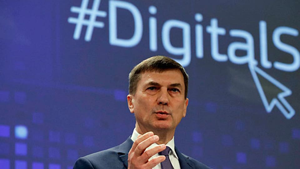 Der zuständige Mann für das Projekt «Digital Single Market» der EU-Kommission - bei einem Auftritt am 25. März 2015.