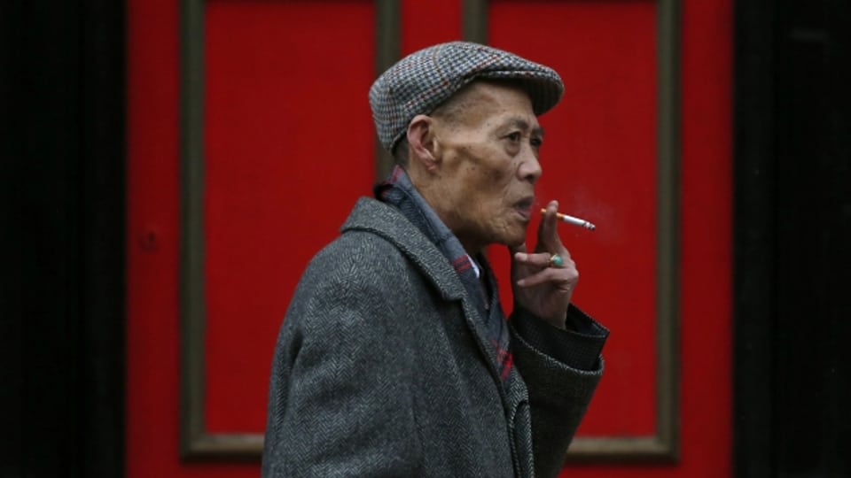 Gehört quasi zum guten Ton: rauchen in China.