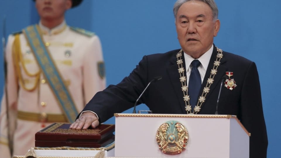 Nursultan Nasarbajew bei der Vereidigung als Präsident Ende April 2015