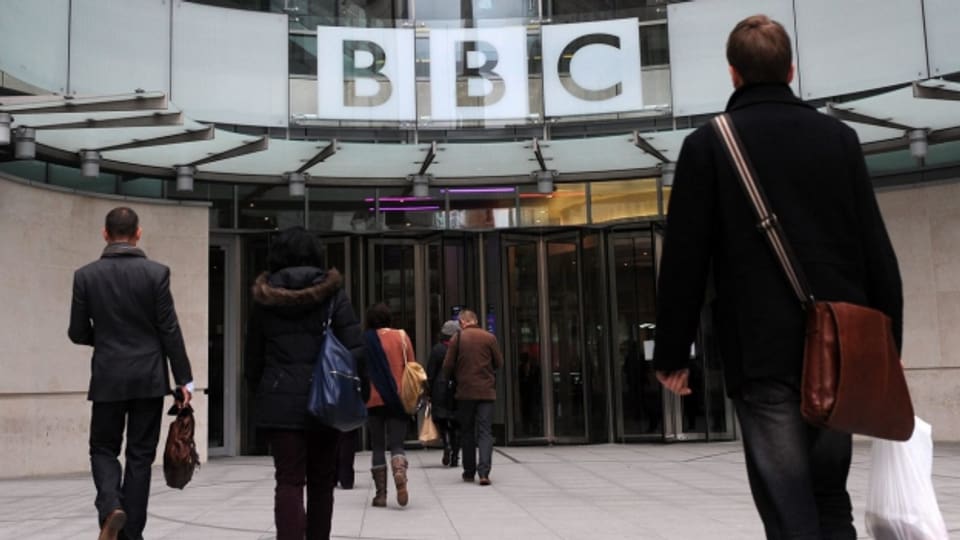 In Zukunft betreten weniger Angestellte den BBC-Firmensitz in London.