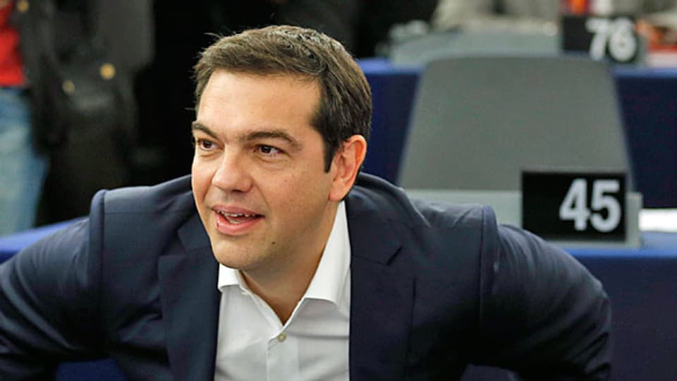 Premier Tsipras vor seinem Auftritt vor dem Europaparlament in Strassburg. Die Reaktionen auf seine Rede waren teilweise harsch.
