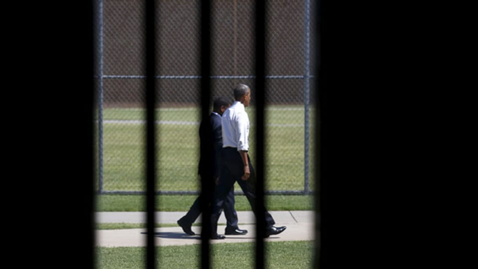 Als erster amtierender US-Präsident besucht Barack Obama die El Reno Federal Correctional Institution in Oklahoma am 16. Juli 2015.