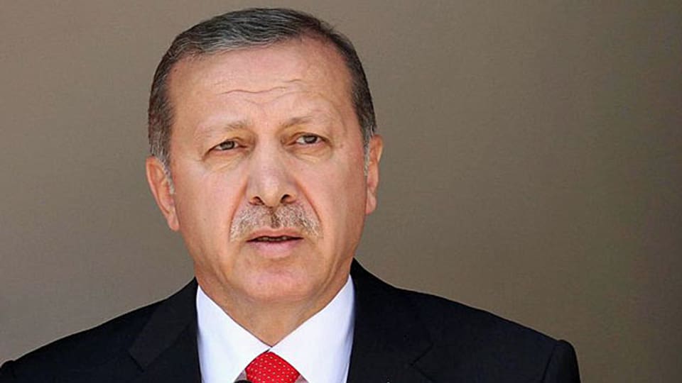 Recep Tayyip Erdogan ist trotz Friedensabkommen auf dem Kriegspfad gegen die Kurden.