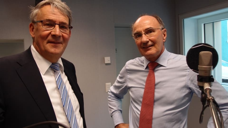 CVP-Ständerat Urs Schwaller (links) und FDP-Ständerat Felix Gutzwiller sind sich nicht bei der Rentenreform nicht in allen Punkten einig.