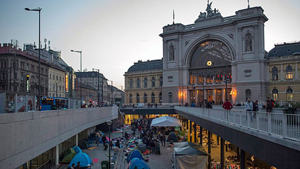 Der Ostbahnhof von Budapest: Die meisten Flüchtlinge sind weg, die Ratlosigkeit vieler Ungarinnen und Ungarn wird damit nicht kleiner.