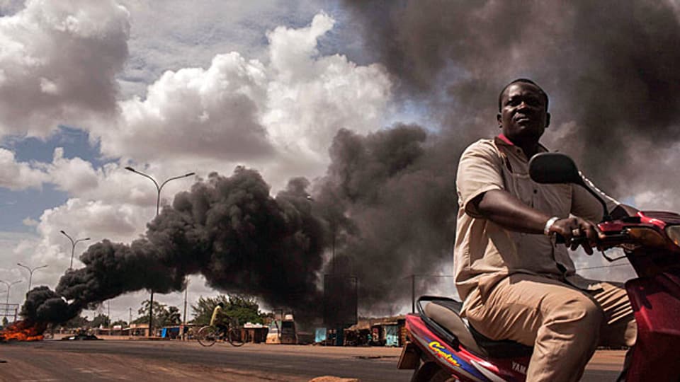 Die Informationen aus Ouagadougou, der hauptstadt von Burkina Faso sind unklar und verwirrend.