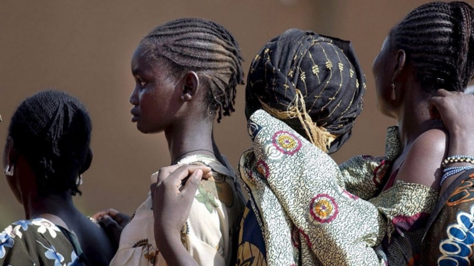 Frauen in Niger: ohne Bildung und zu früh verheiratet.