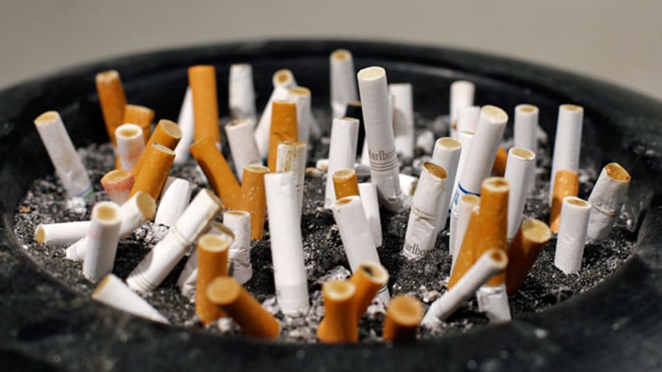 In England soll in Gefängnissen ein Rauchverbot eingeführt werden.