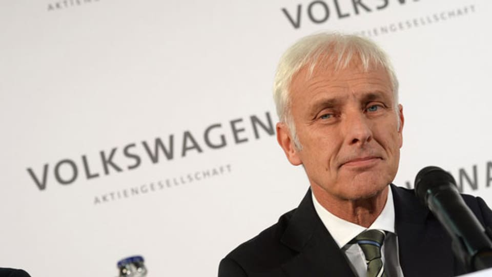 Der neue VW-Chef Matthias Müller kündigt aufgrund des Abgas-Skandals einen rigorosen Sparkurs an.