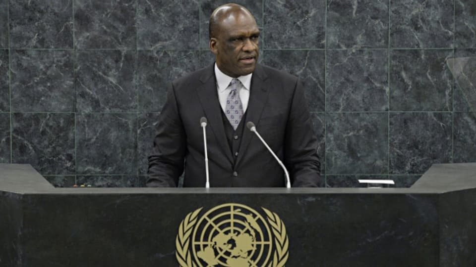 John Ashe spricht an der Generalversammlung der UNO in New York 2013.