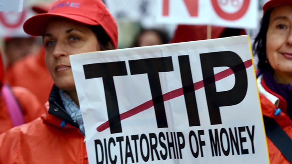 Proteste gegen das geplante Freihandelsabkommen TTIP zwischen der Europäischen Union und den USA.