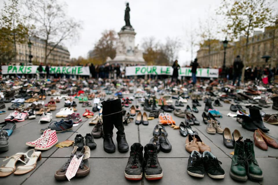 Schuhe statt Demonstration in Paris