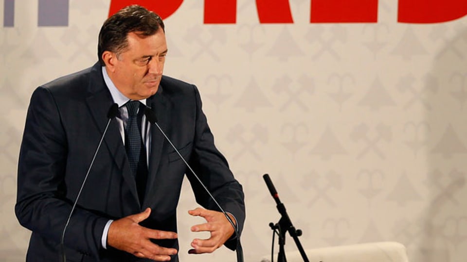 Präsident Milorad Dodik kündigt der Jusitz- und Polizei die Zusammenarbeit auf.