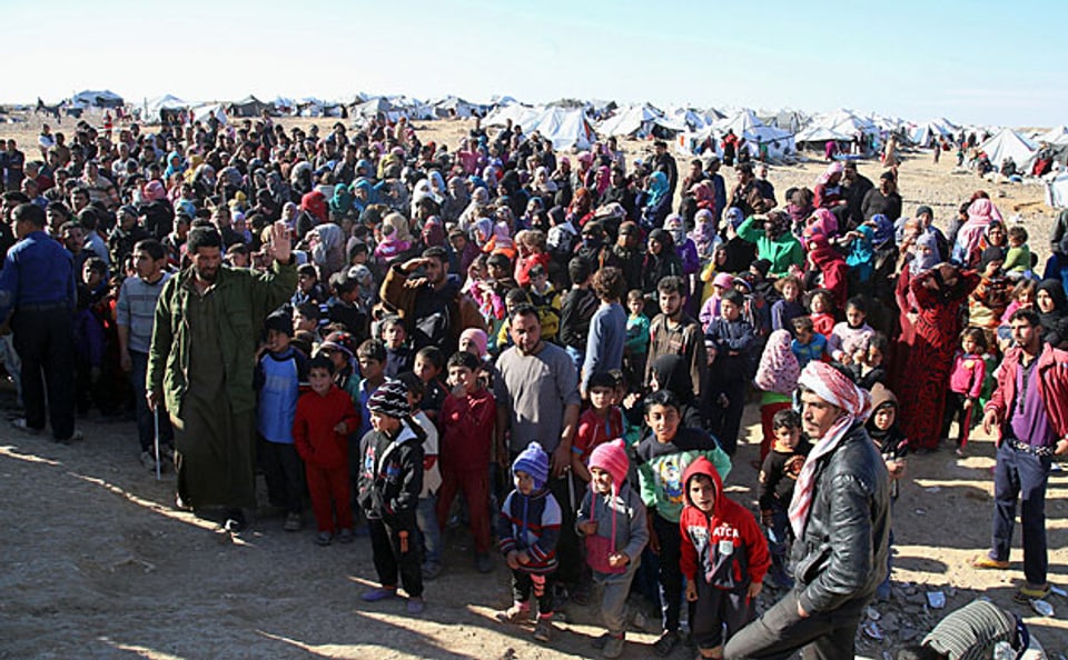 Das Drama, das sich in der jordanischen Wüste abspiele, wiederspiegle einen generellen Trend, sagt die UNHCR-Sprecherin. In Jordanien sind zehn Prozent der Bevölkerung Flüchtlinge aus Syrien, in Libanon gar mehr als 20 Prozent.