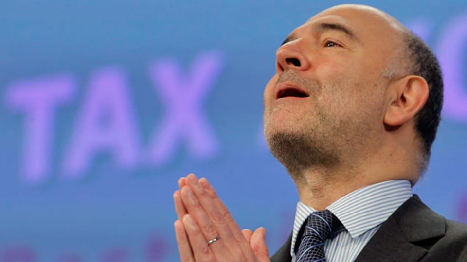 Der EU-Steuerkommissar Pierre Moscovici anlässlich der Medienkonferenz vom 28. Januar 2016, an der die EU-Finanzkommission Massnahmen gegen Steuerschlupflöcher vorgestellt hat.