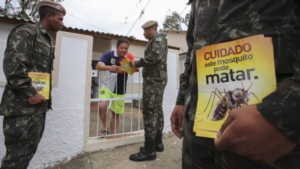 Brasilien kämpft mit Soldaten gegen den Zika-Virus.