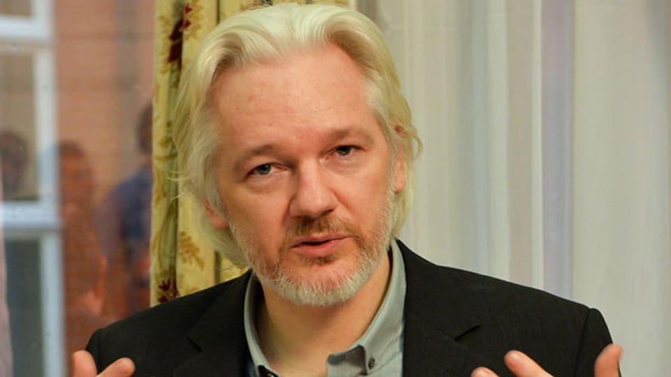 Wikileaks-Gründer Assange lebt seit 2012 in der Botschaft Ecuadors in London. Er fürchtet, wegen der Enthüllungen auf der Wikileaks-Plattform an die USA ausgeliefert zu werden.