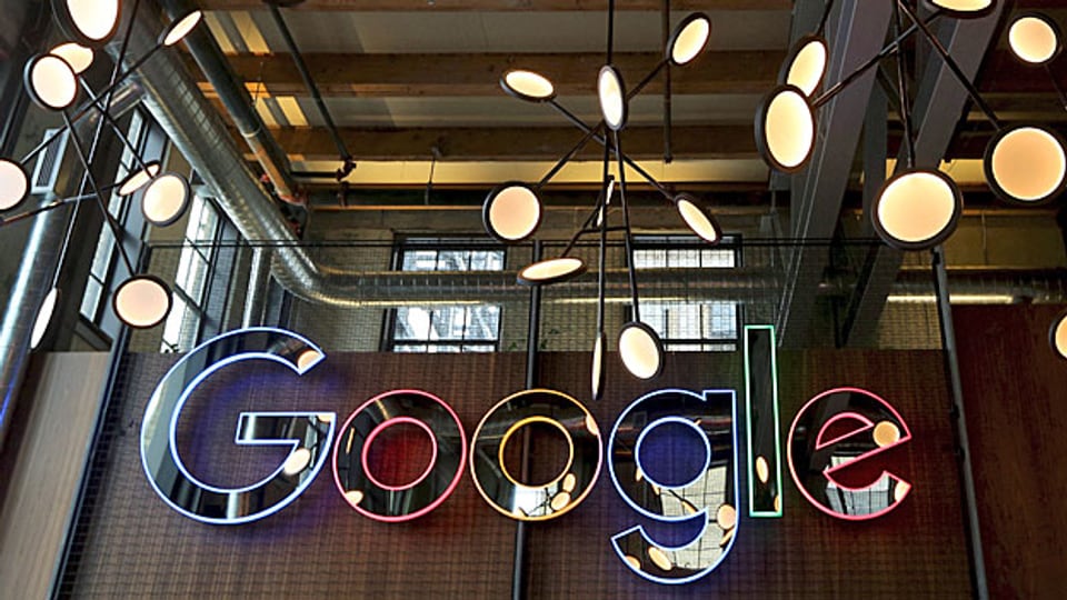 Manager von Google im Kreuzverhör: Sie müssen in London ihre umstrittenen Steuerdeals erklären.