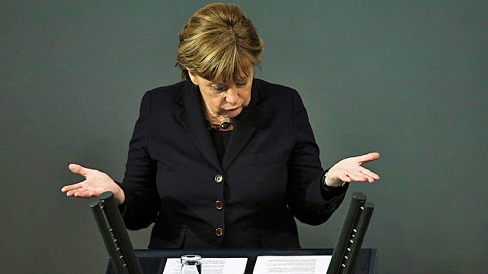 Nicht mal mehr die Österreicher spielen mit. Das Gespräch über Flüchtlings-Obergrenzen und eine immer einsamere Angela Merkel.