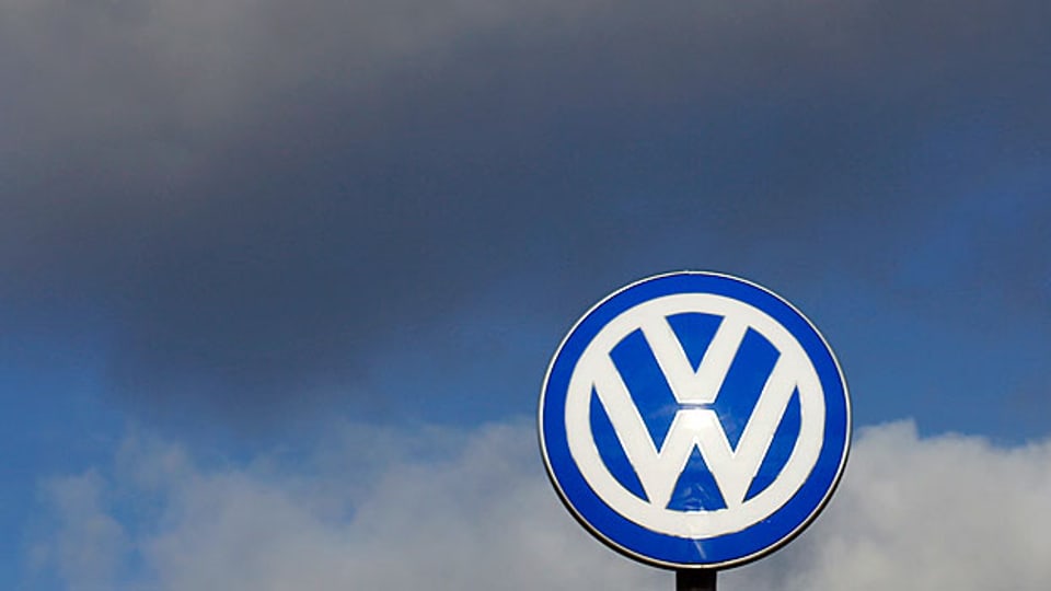 Was wussten die EU-Staaten und die EU-Kommission im Zusammenhang mit der VW-Abgas-Affäre?