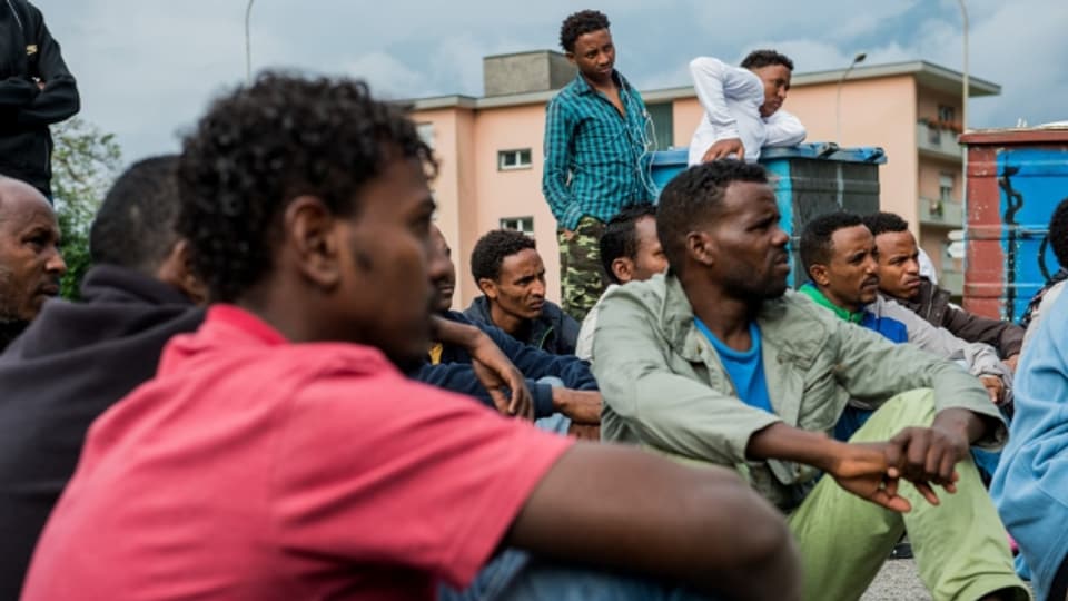 Asylbewerber aus Eritrea im Durchgangszentrum von Lumino im Kanton Tessin.