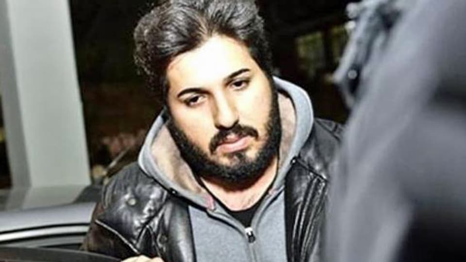 Der türkisch-iranische Geschäftsmann Reza Zarrab bei seiner Verhaftung in Miami.