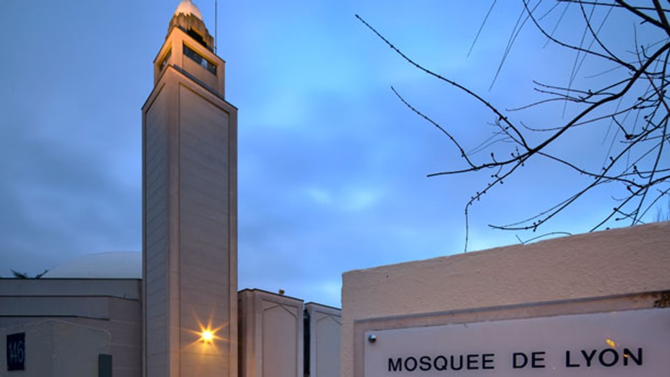 Die Grande Moschee de Lyon wurde von Saudiarabien finanziert.