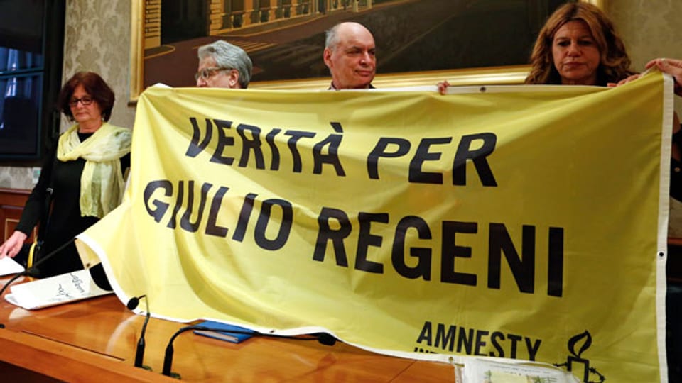 Seit Wochen fordert Italien die Wahrheit im Fall Giulio Regeni. Besonders eindrücklich tut dies seine Mutter (links).