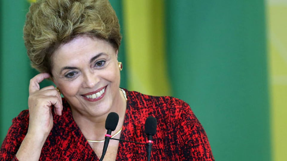 Happige Vorwürfe gegen Dilma Rousseff, Präsidentin von Brasilien. Sie soll den Staatshaushalt mit Bilanztricks gefälscht haben.