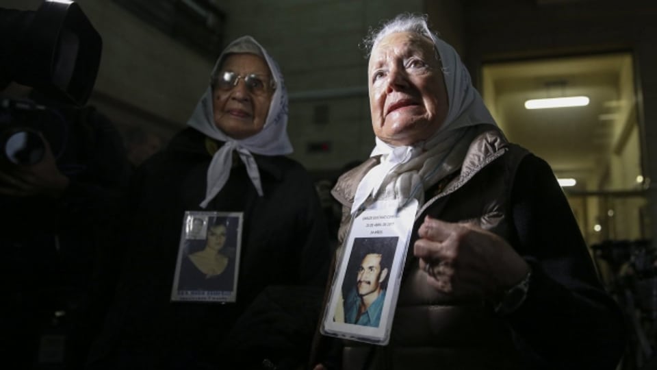 Mütter von Opfern der argentinischen Militärdiktatur vernehmen das Urteil zur «Operation Condor».