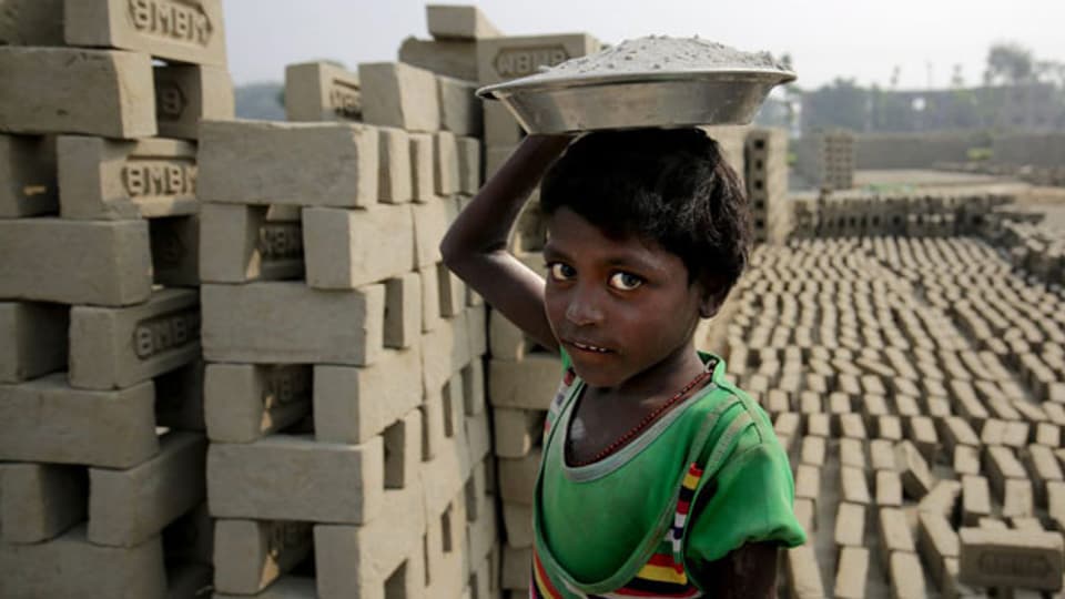Ein Drittel der Menschen in Indien lebt unter der Armutsgrenze und ist besonders durch Sklaverei gefährdet.