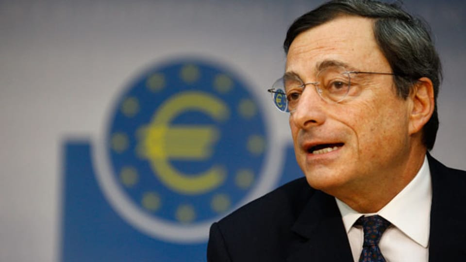 EZB-Chef Mario Draghi will die Wirtschaft in Schwung bringen.