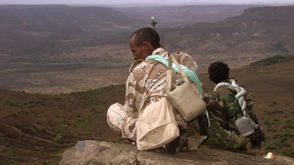 Bereits in den Jahren 1998 bis 2000 gab es einen Krieg zwischen Eritrea und Äthiopien. Warum es jetzt wieder Kämpfe gibt zwischen den beiden Nachbarn können auch Experten nicht genau sagen.