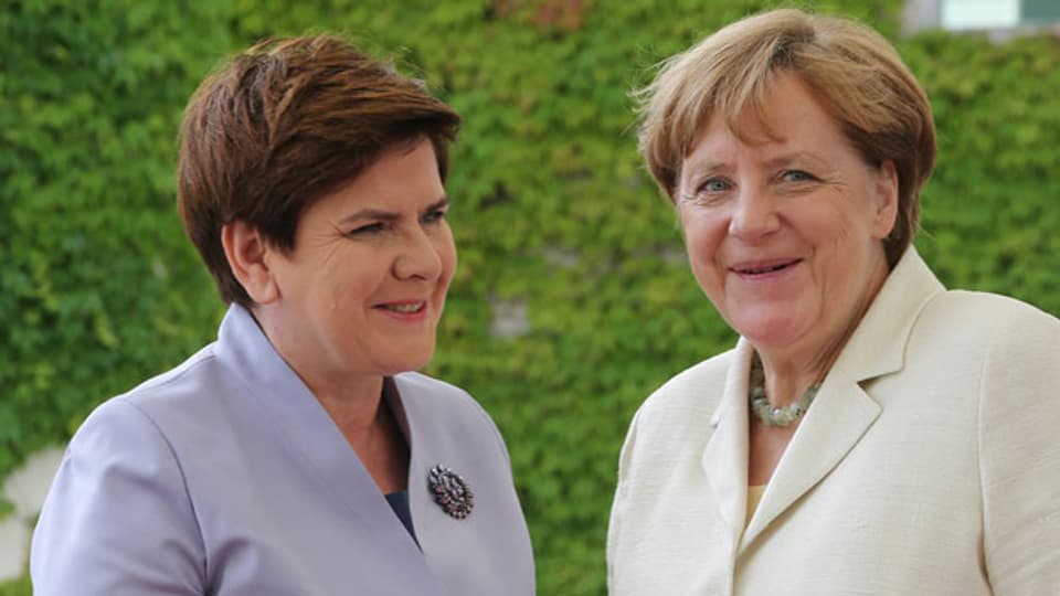 Bundeskanzlerin  Angela Merkel (rechts) und Polens Premierministerin Beata Szydlo.