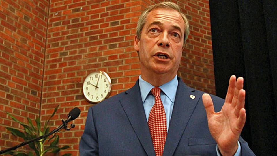 «Sehr feige!» – «Brexit»-Befürworter Nigel Farage erntet heftige Kritik für seinen Rücktritt als Ukip-Chef.
