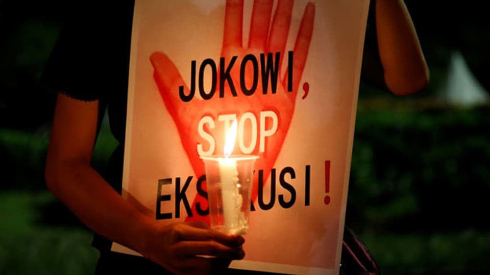 Protest gegen die Hinrichtung von Drogenhändlern vor dem Präsidentenpalast in Jakarta.