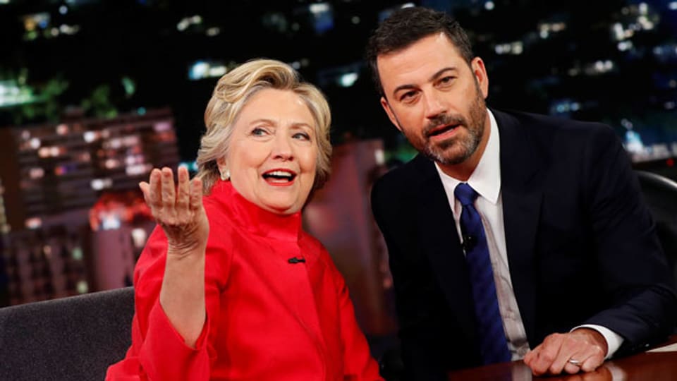 US-Präsidentschaftskandidatin Hillary Clinton in der Show von Jimmy Kimmel in Los Angeles.