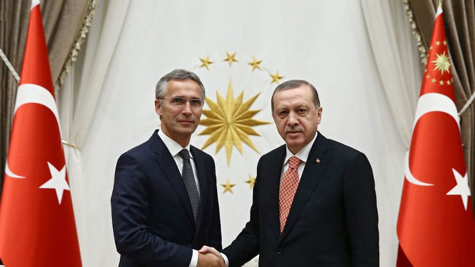 Nato-Generalsekretär Jens Stoltenberg (links) und der türkische Präsident Recep Tayyip Erdogan in Ankara, am 8. September 2016.