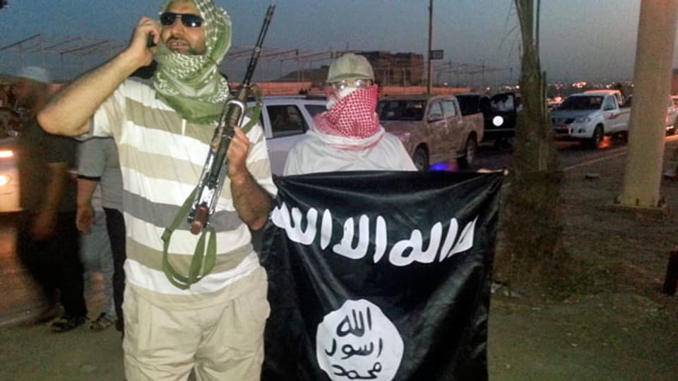 IS-Kämpfer in Mussul. Archivaufnahme vom Juni 2014.