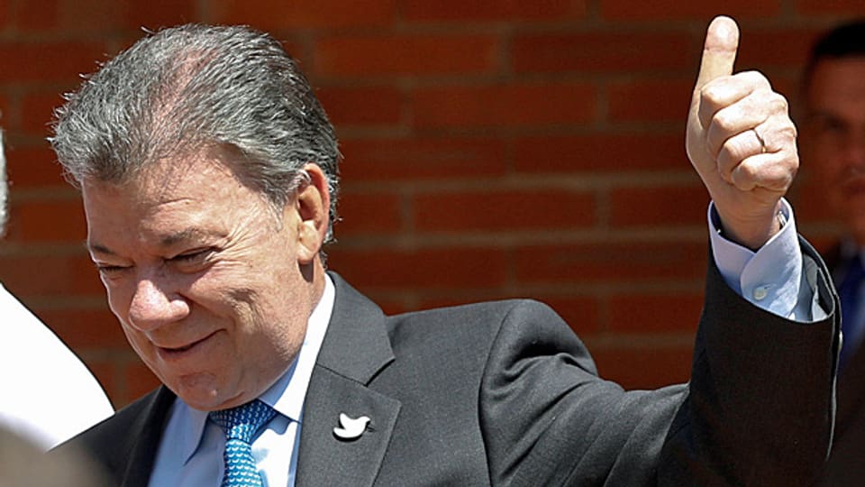 Dieses Mal muss es klappen. Wie die der kolumbianische Präsident Juan Manuel Santos den neuen Friedensvertrag mit der FARC ins Trockene bringen will.