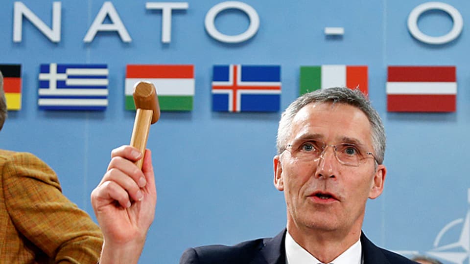 Generalsekretär Jens Stoltenberg erklärt zwar, die NATO stehe entschieden hinter den Sanktionen gegen Russland und vertrete eine klare Haltung. Doch das ist mehr Wunschdenken als Realität.