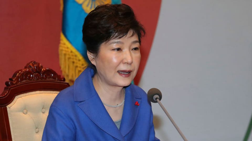 Präsidentin Park Geun Hye muss sich einem Verfahren zur Amtsenthebung stellen.