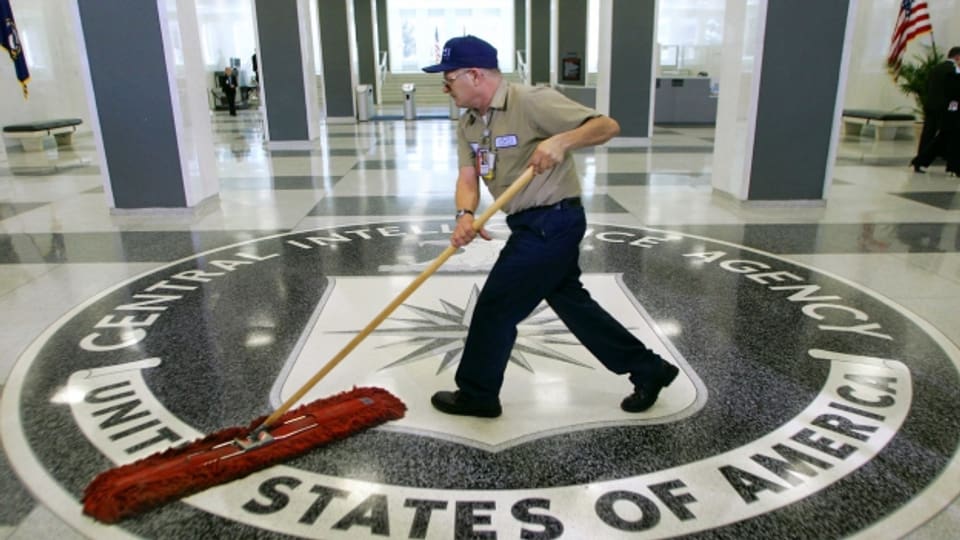 Der US-Geheimdienst CIA soll mögliche Hacker-Angriffe während des Wahlkampfs aufarbeiten.