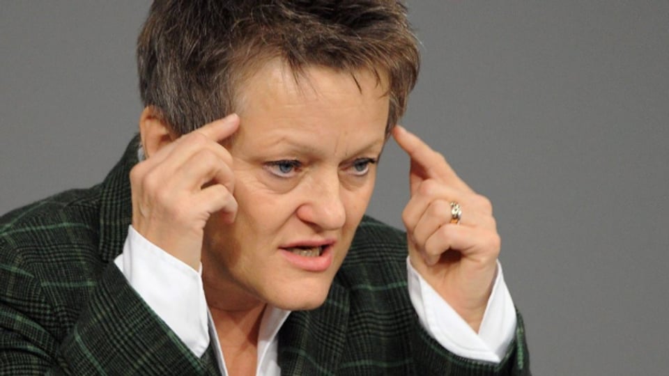 Auch Grünenpolitikerin Renate Künast war Opfer von Fake News.