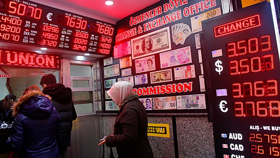 Der Preis des Putschs und der Säuberung - die türkische Wirtschaft serbelt.