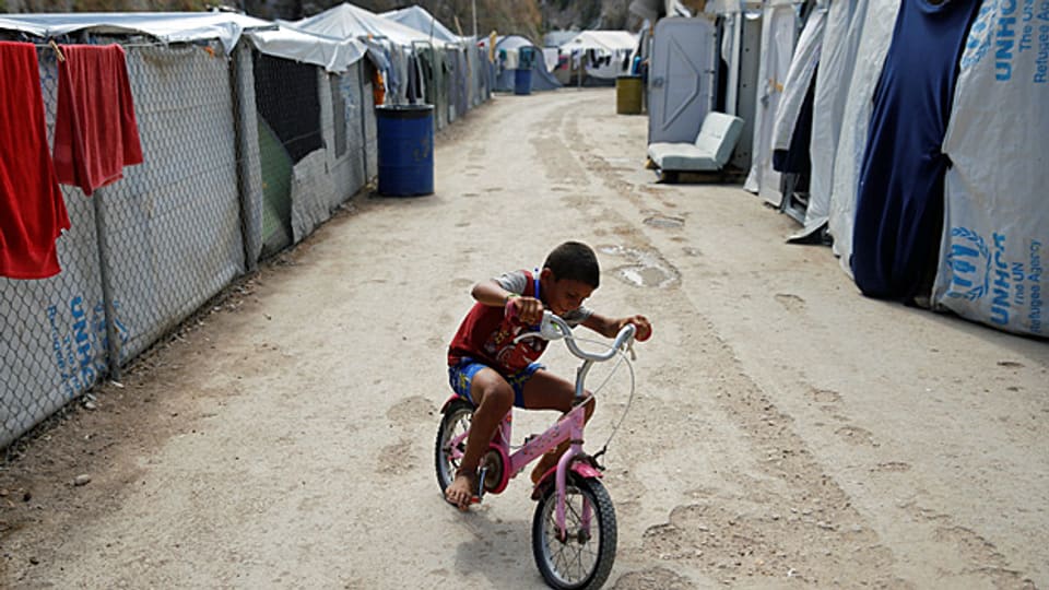 Griechenland will die katastrophale Lage der Flüchtlinge verbessern.